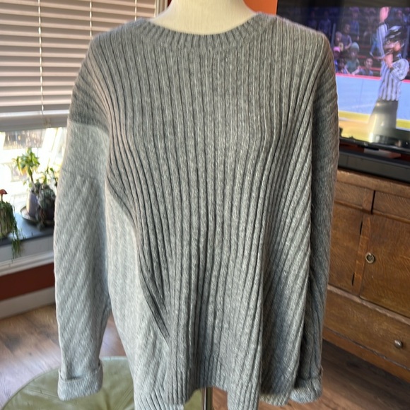 Simply Vera Vera Wang Tops - Simply Vera Wang Sweather